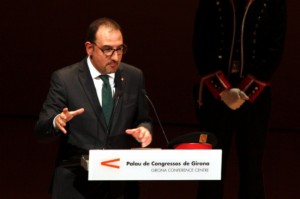 El conseller d'Interior, Ramon Espadaler, durant la seva intervenció al dia de les esquadres a la regió policial de Girona. ACN