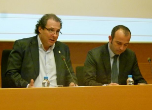 El fins ara alcalde, Daniel Masagué (CiU) i Ignasi Duran (GIT), que ha renunciat a l'alcaldia accidental.
