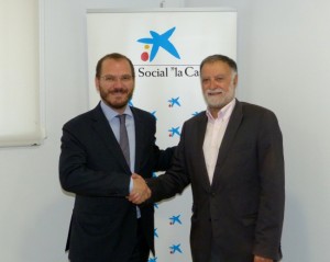 El director d’Institucions de La Caixa a Tarragona, Eduard Gené i el delegat del Patronat Municipal d’Esports, Joan Sanahujes El director d’Institucions de La Caixa a Tarragona, Eduard Gené i el delegat del Patronat Municipal d’Esports, Joan Sanahujes