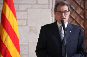 El president de la Generalitat, Artur Mas, en una compareixença aquest dimarts a la Galeria Gòtica del Palau de la Generalitat. Foto: ACN