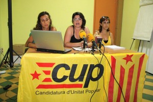 Laia Estrada, Aitana de la Varga i Irene Expósito, membres de la CUP de Tarragona, en una imatge d'arxiu