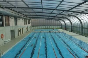 Una imatge de la piscina del Serrallo en imatge d'arxiu